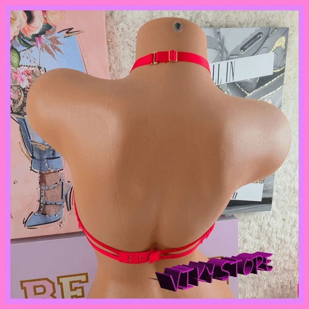 ❤️ NWT Victoria’s Secret Red Lace Halter Bra 34C ❤️
